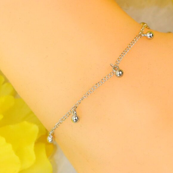 Minimalist Anklet, Sleek & Modern Design, Women’s Fashion, YC110205-A - Picture 7 of 10